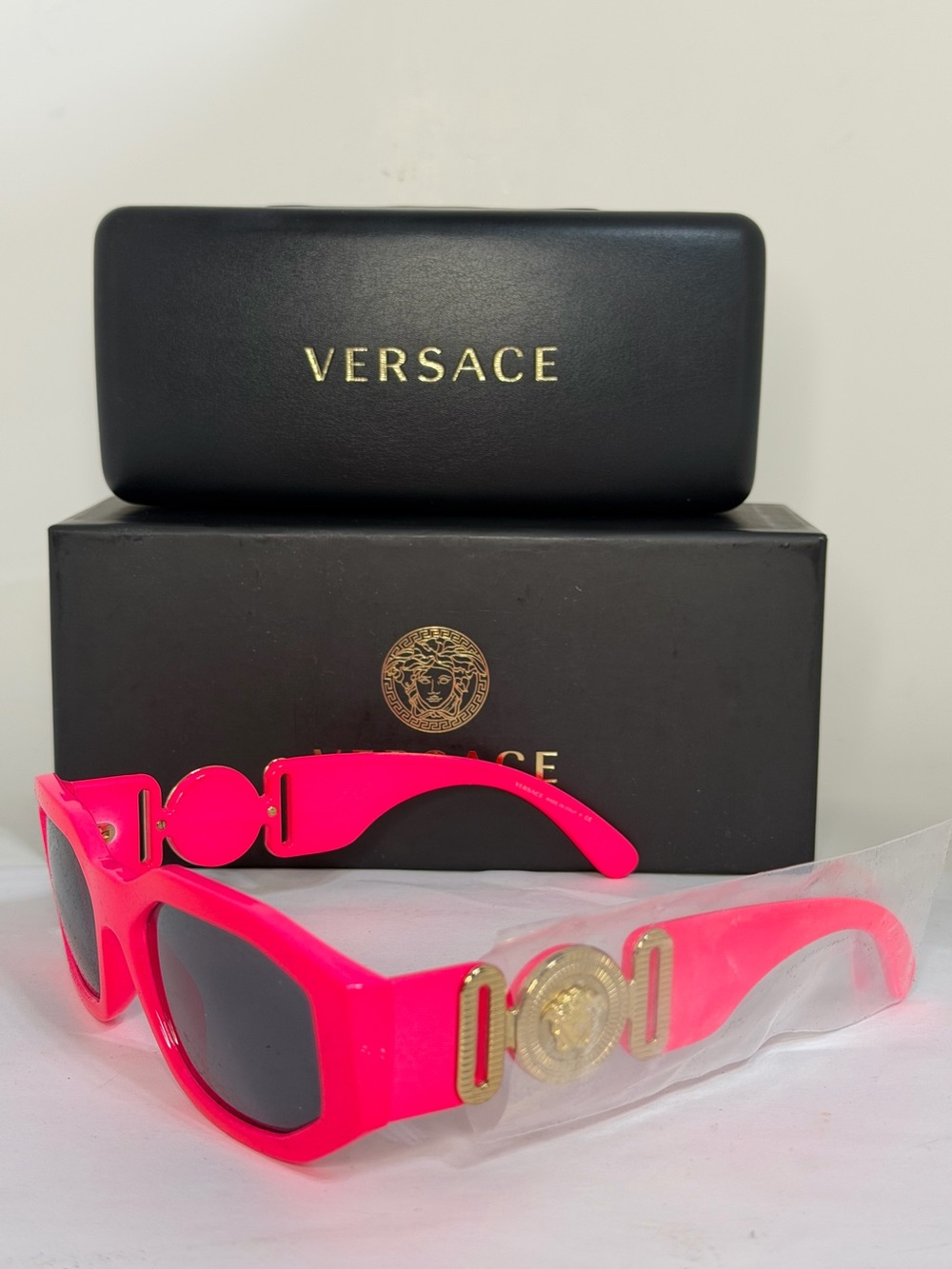 Versace Medusa Biggie Hot Pink Geometric Unisex Sunglasses VE4361 Fuxia